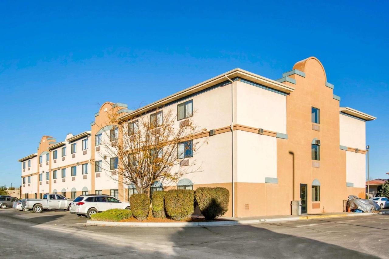 Comfort Inn & Suites Fruita Exterior photo